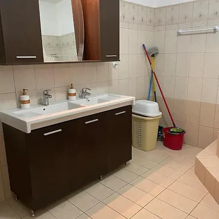 The Coziness Of Tradition At Meteora Case de vacanță Kalambaka